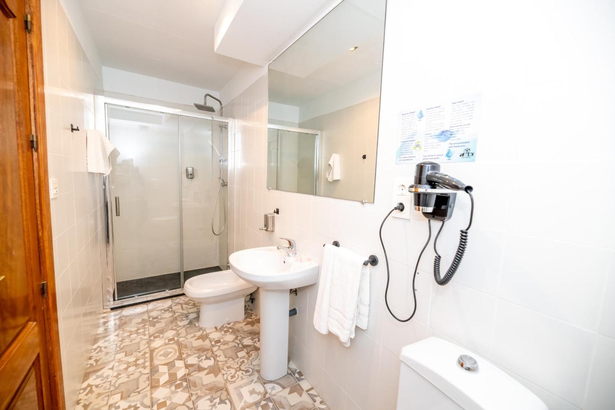 Hotel Monasterio - Adults Only 2*